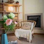 Casa Laranja, Aromas Burgau