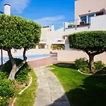 Casa Laranja, Aromas * בורגאו